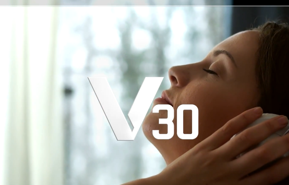 LG V30